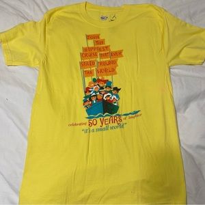 Disney T-shirt It’s a Small World